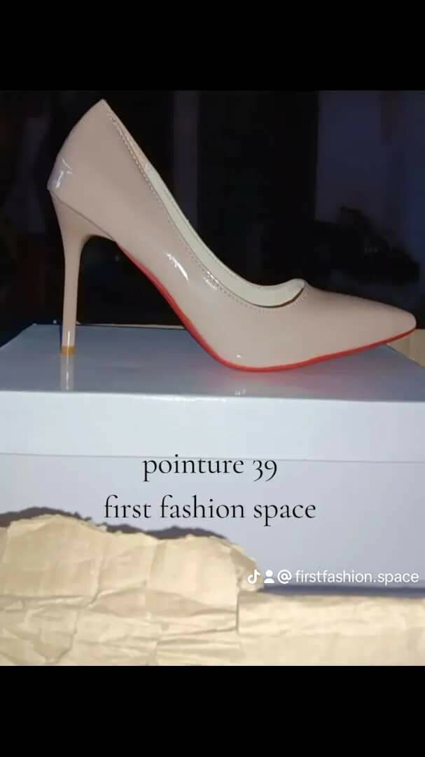 Escarpins Élégants en Cuir Verni