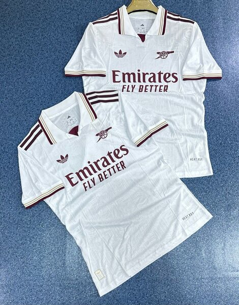 Maillots version pro