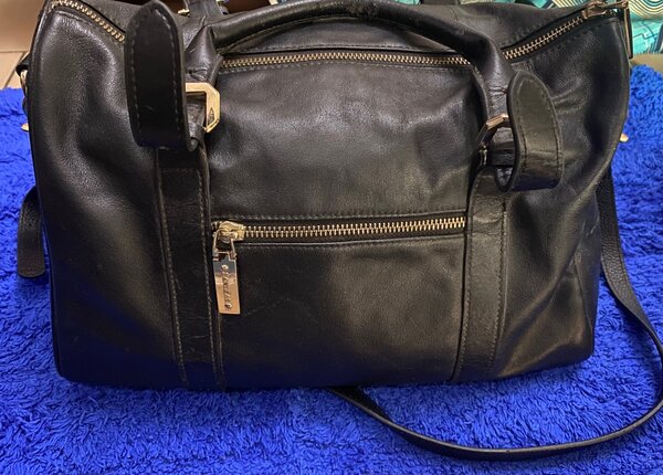 Sac à main cuir élégant