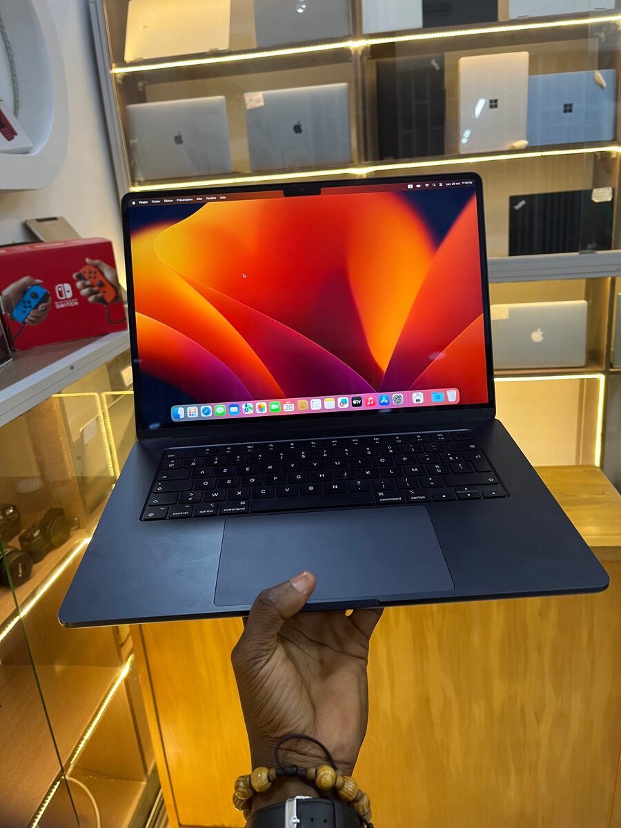 MACBOOK 2024 Air