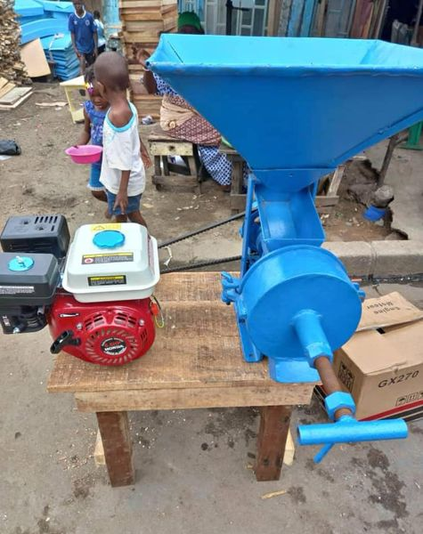 broyeuses de condiments en moteur essence comme en courant