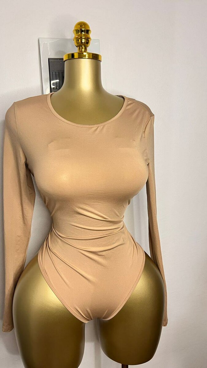 Body mannequin beige