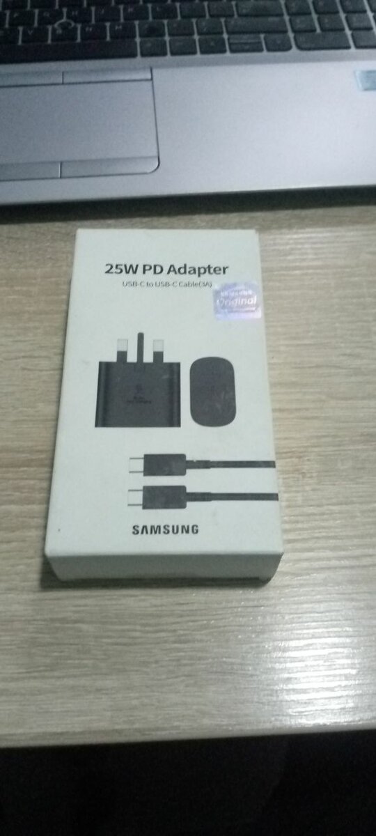 msung 25W Type C to C Charger    Super-fast charging  Com