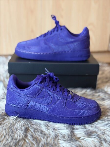 Baskets violettes en cuir élégantes