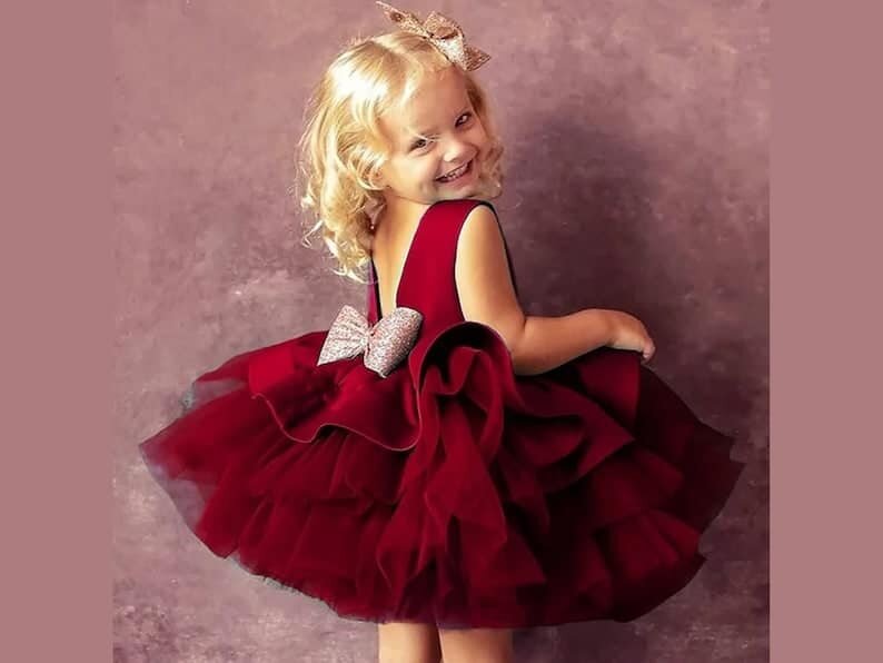 Burgundy bouffant dress for a girl 