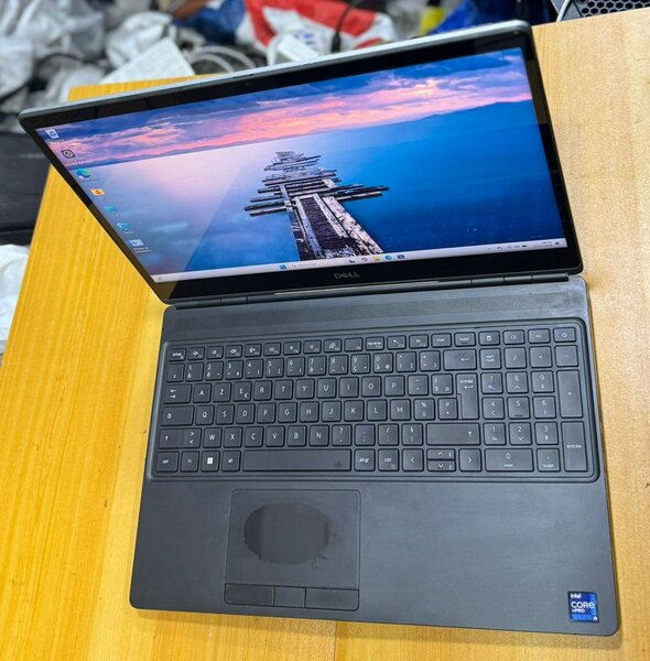Dell Laptop Intel Core i7