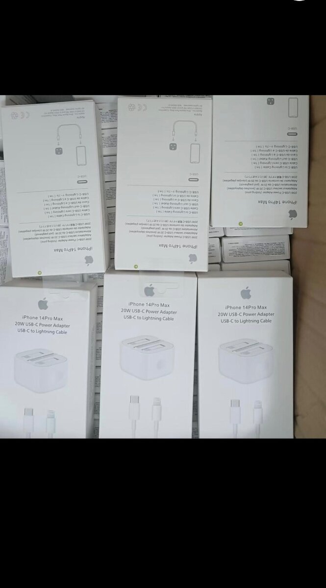 iPhone 14Pro Max Fast Charging Charger 20W USB-C to Lightnin