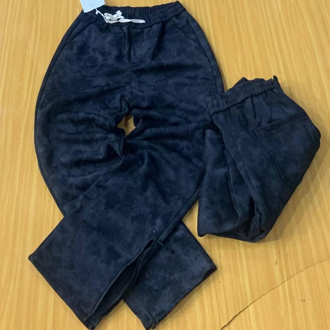 VERY HEAVY AND SMOOTH TEXTURE JOGGERS