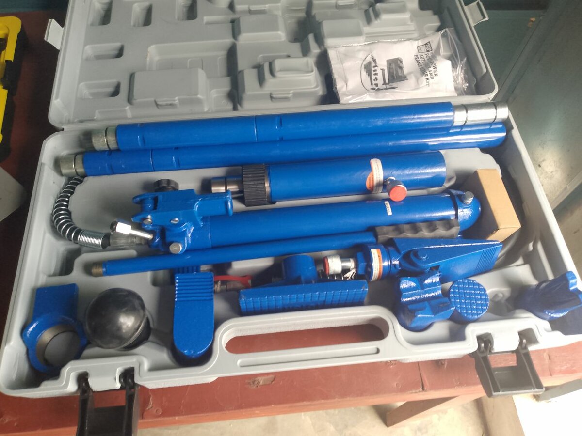 10Ton Hydraulic jack for straighting accident cars