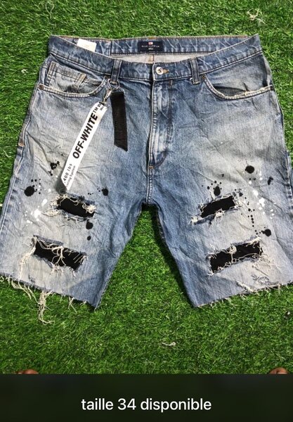 Shorts en jean déchirés