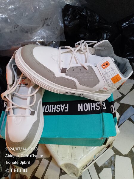 Vande chorssi   FASHION