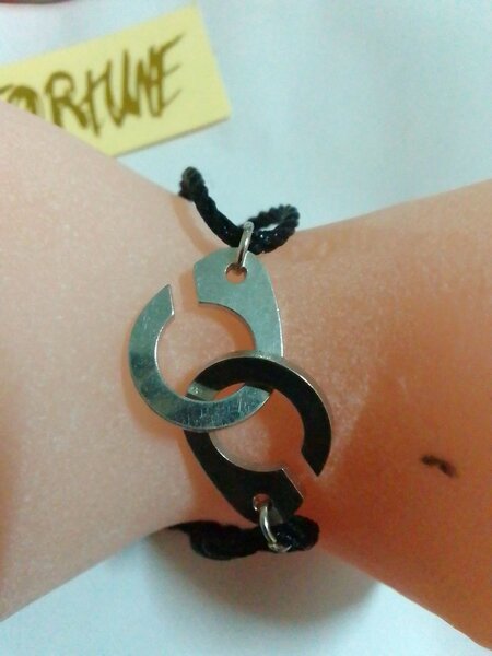 Bracelet menottes