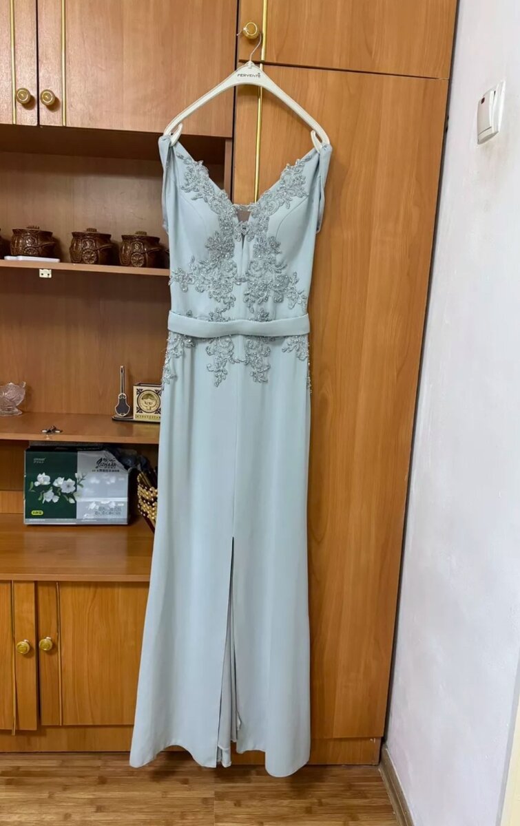 Вечерние платье на выпускной