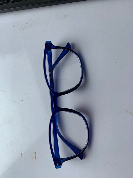 Anti blue eyeglasses