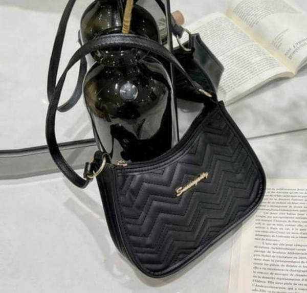 Sac à main noir élégant