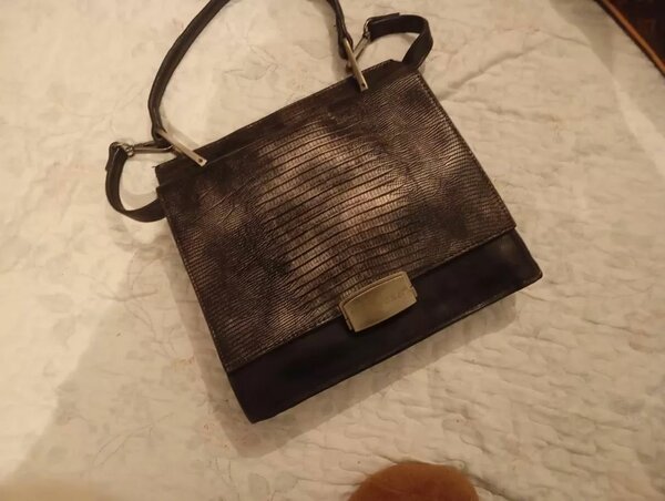 Классическая сумка из натуральной кожи ската Marco Tozzi