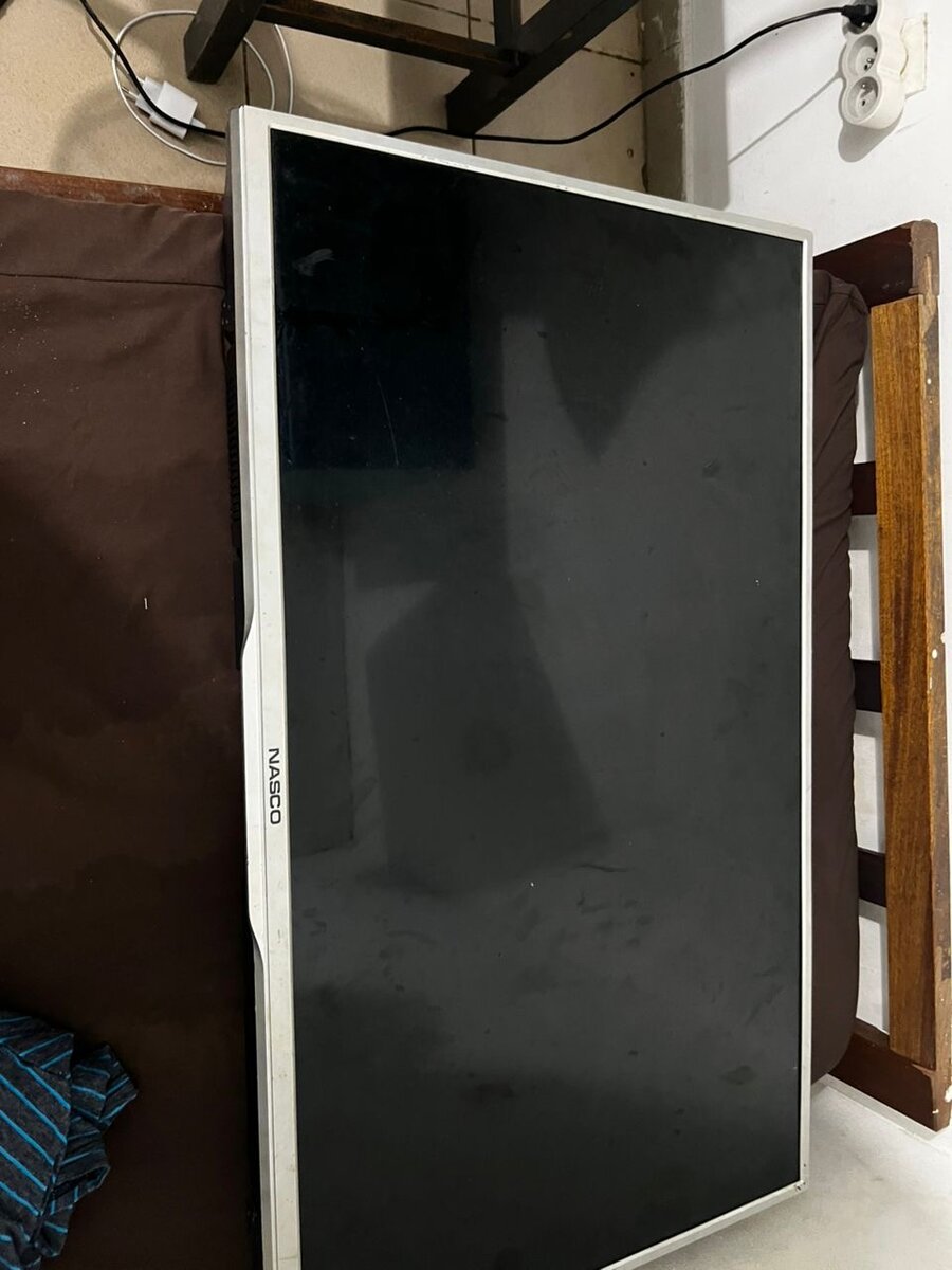 Téléviseur LED Nasco 43´´