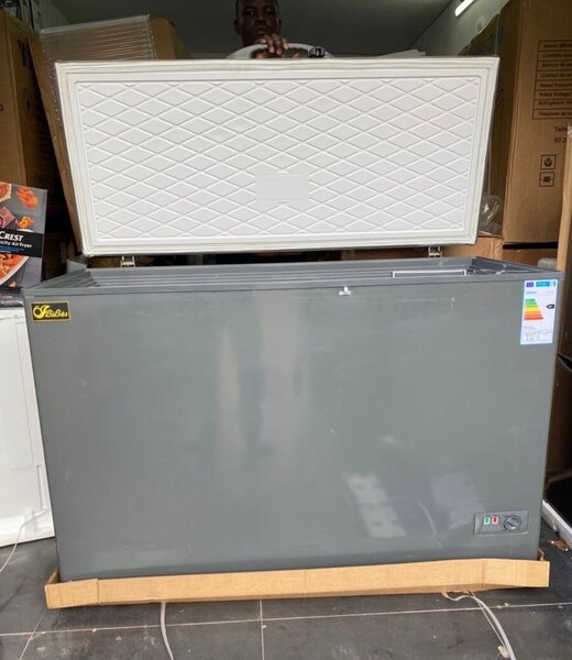 Congélateur coffre high-efficiency