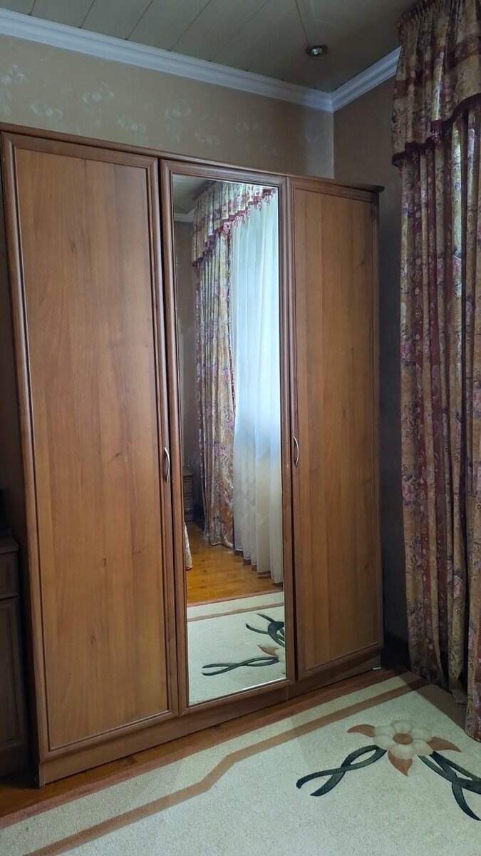 Спальный гарнитур