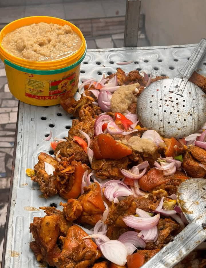 Porc Africain Braisé + Attieke