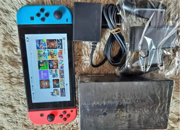 Nintendo Switch Console