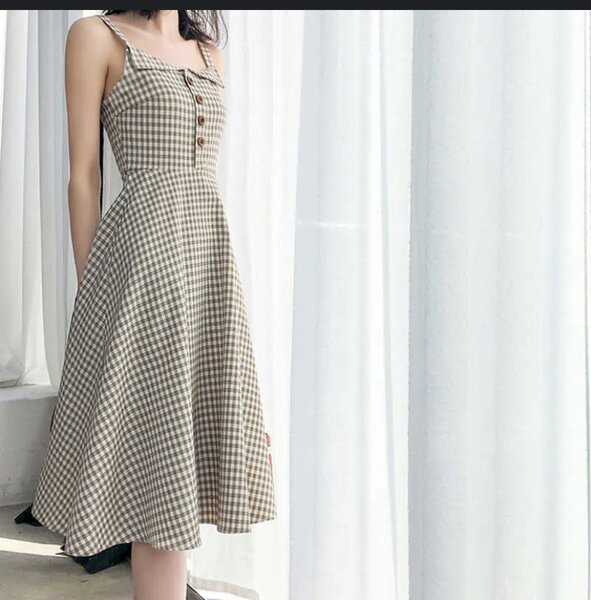 Robe à carreaux boutonnée été