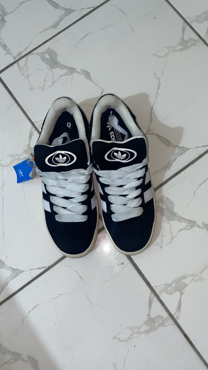 Baskets Adidas classiques