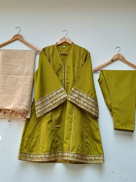 Lawn 3 Peace Suit