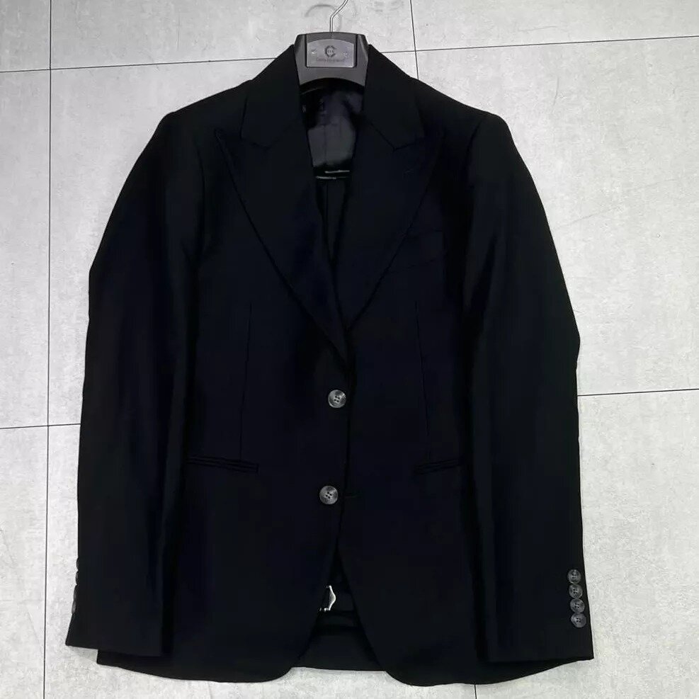 Men's suit black