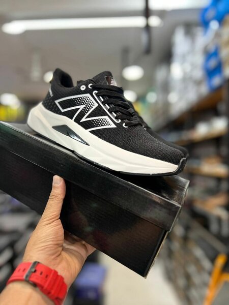 Chaussures de course légères