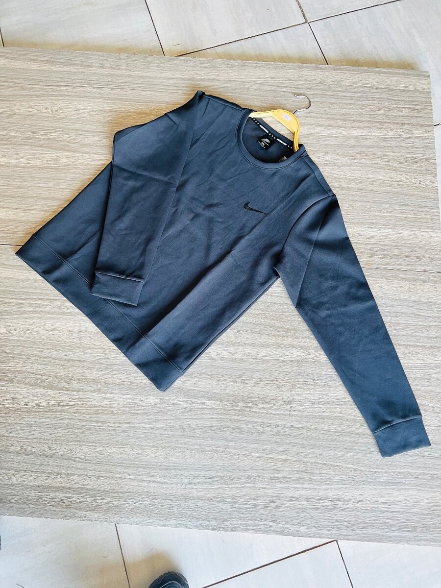 Adidas & Nike sweatshirts