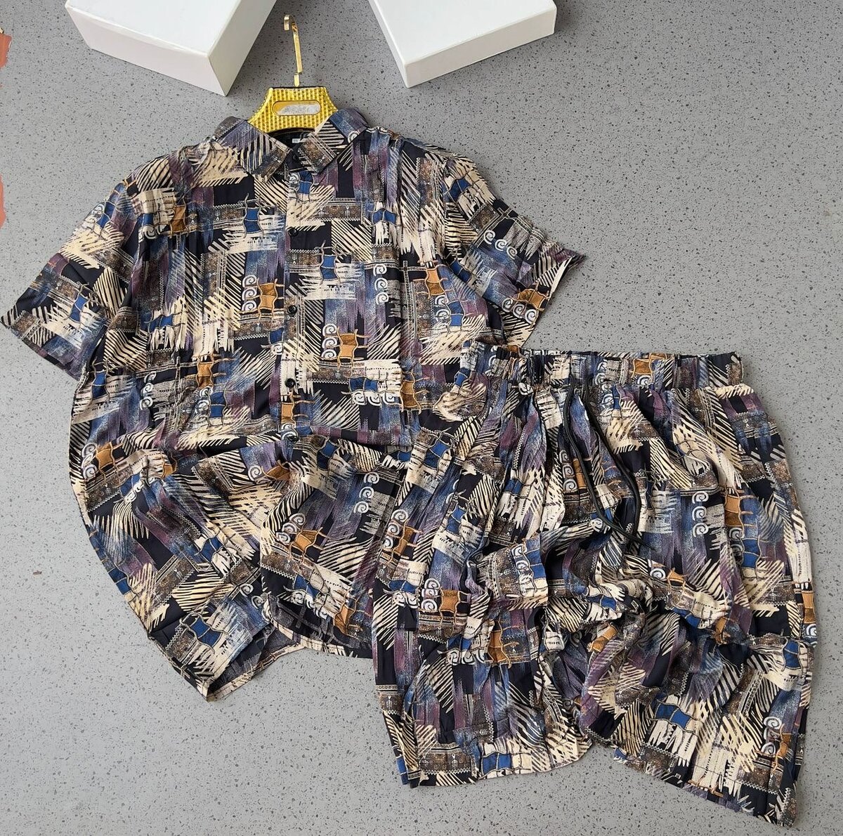 VINTAGE SUMMER SHIRT TOP&DOWN