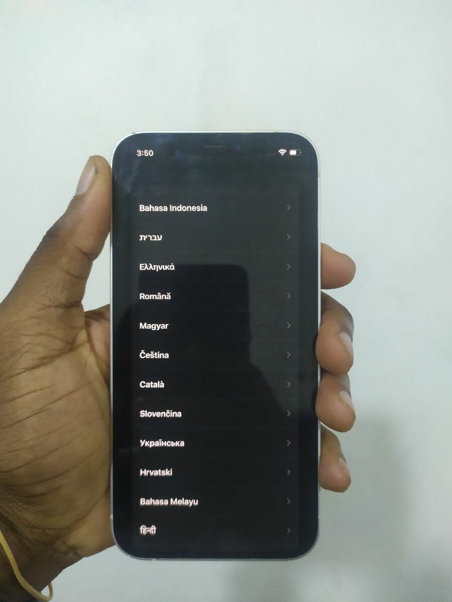 iPhone 12 Bloqué sur Icloud