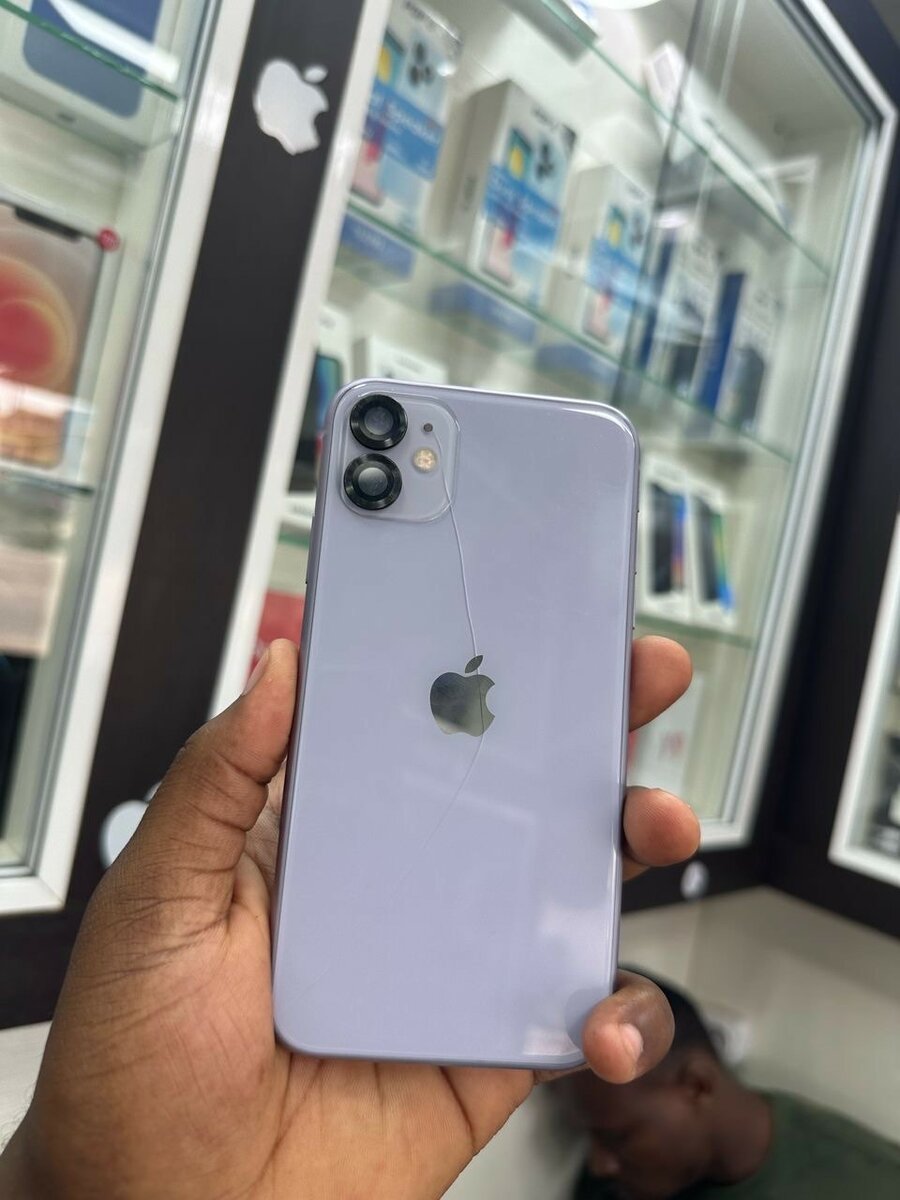 iPhone 11 simple 128Go
