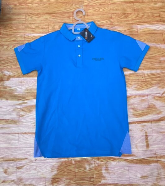 Polo bleu de taille m