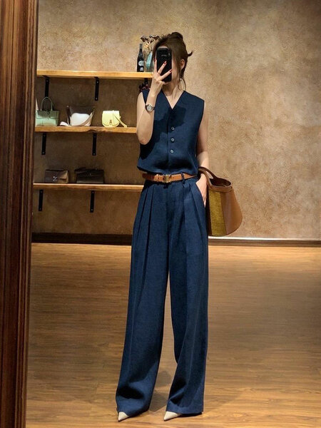 Брюки и жилет