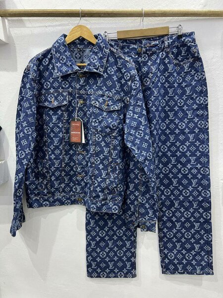 Ensemble denim imprimé tendance