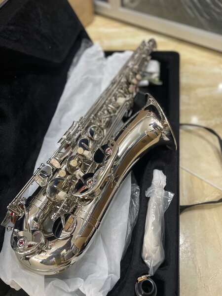 Saxophone Tenor