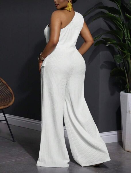 Combinaison asymétrique chic