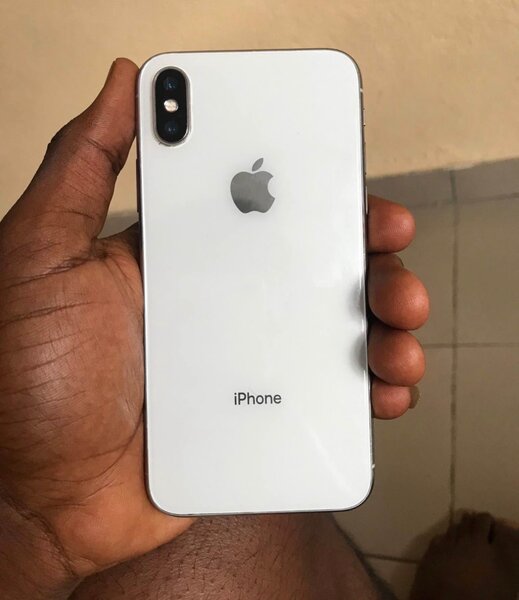 iPhone X 64GB Blanc Débloqué