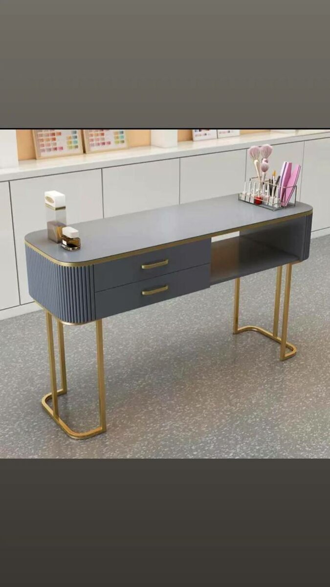 Entry table, make up table