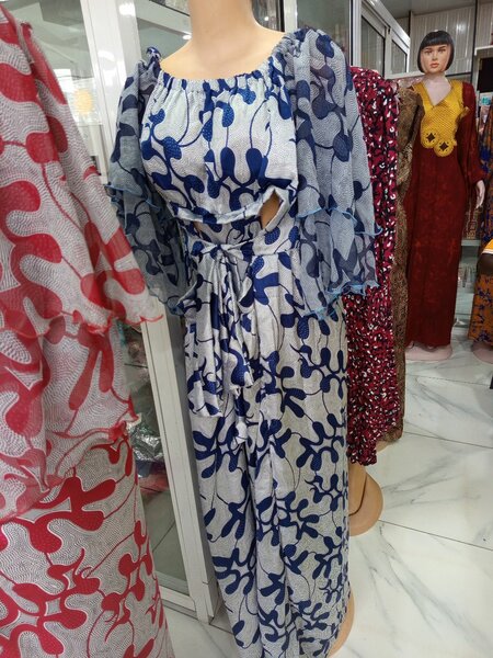 Robe longue imprimée élégante