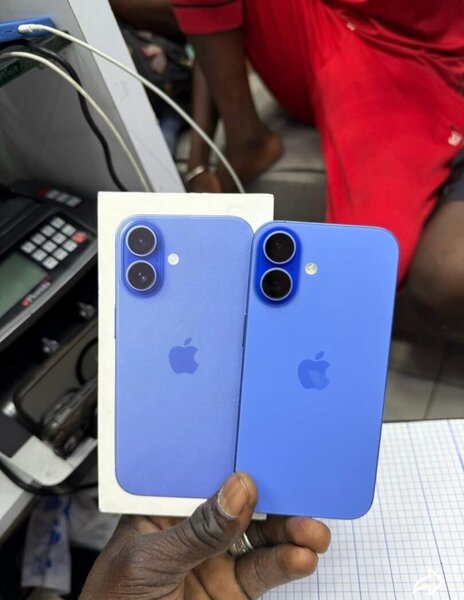 iPhone bleu - Dernière génération