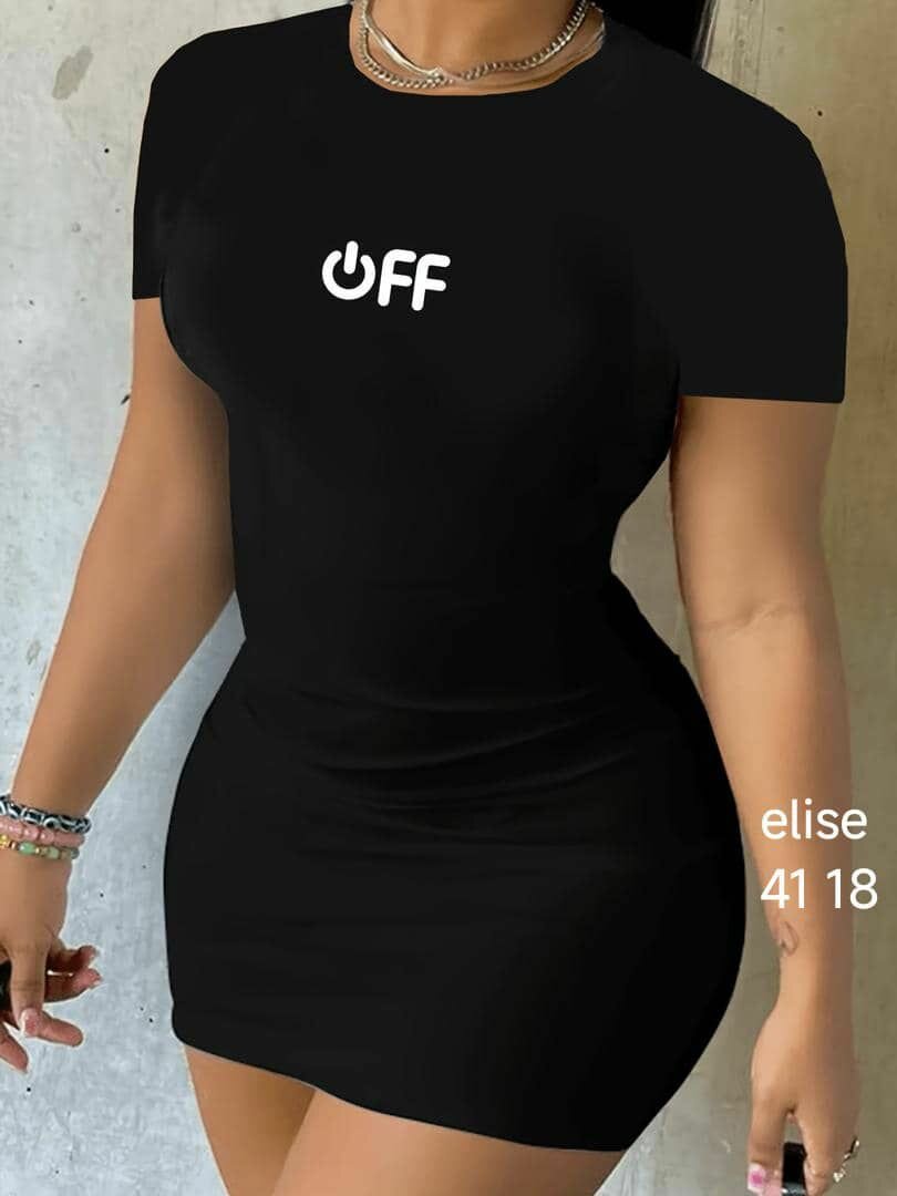 Robe Noire 'Off' Tendance