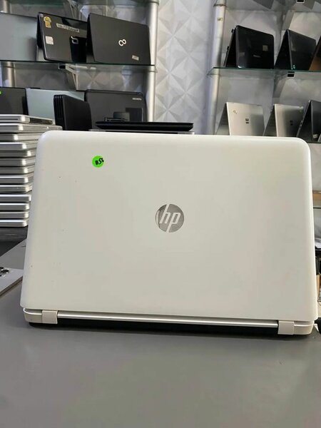 Ordinateur Portable HP 17"