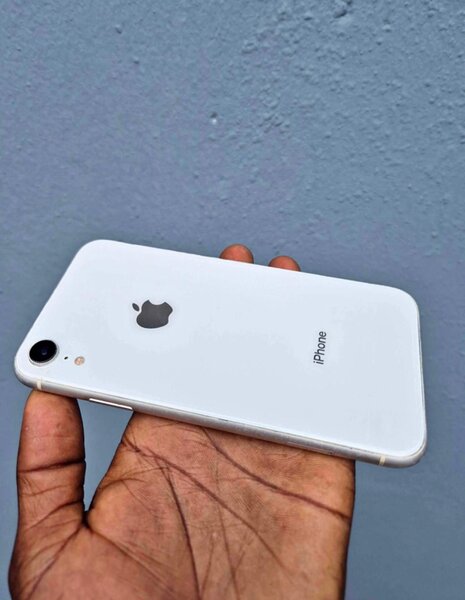 iPhone XR Blanc 128GB
