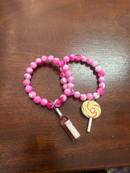 Bracelets en perles+ charms