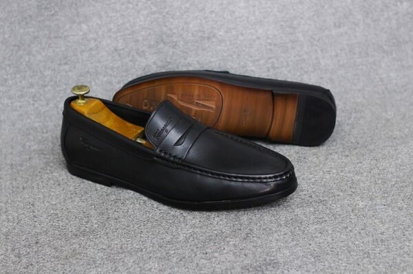 Mocassins en cuir noir pour hommes
