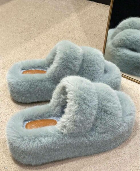 Home slippers