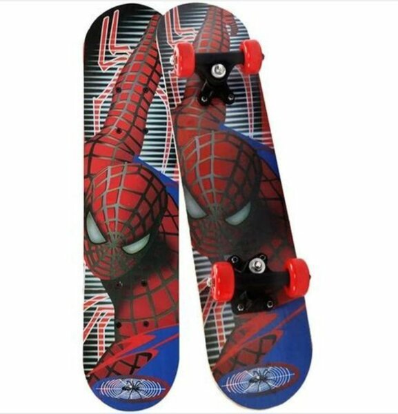 Skateboard design super-héros